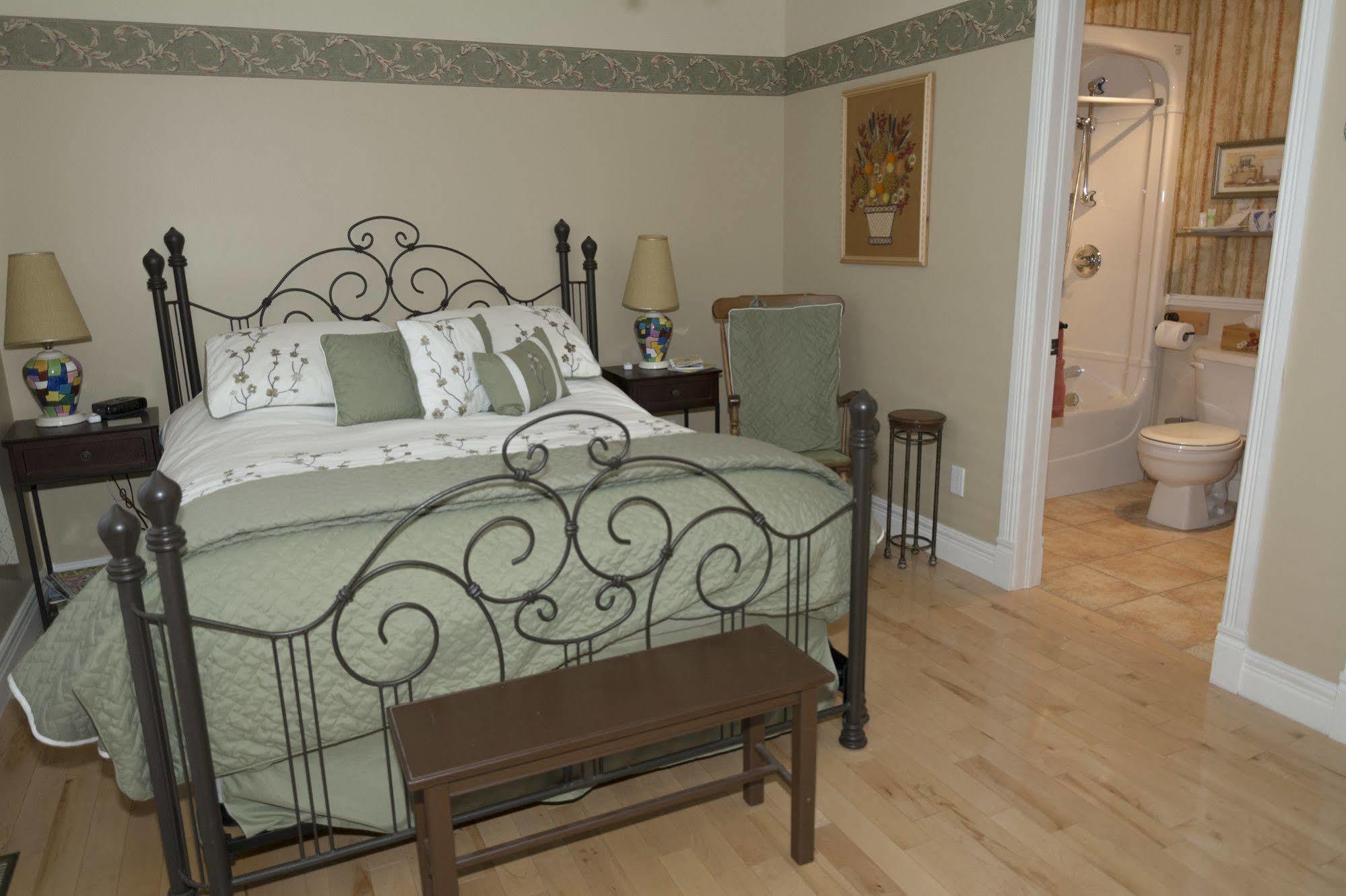 Au Nidaigle Bed & Breakfast Saint-Basile Exterior foto